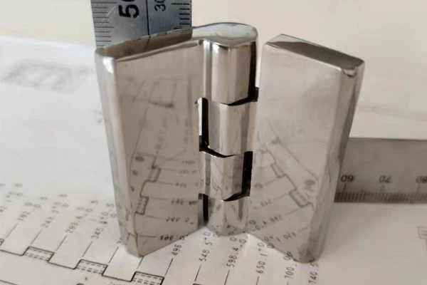 Lubricated Welding Hinge